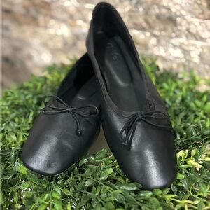 Mango Black Flats Sleek Leather Design
